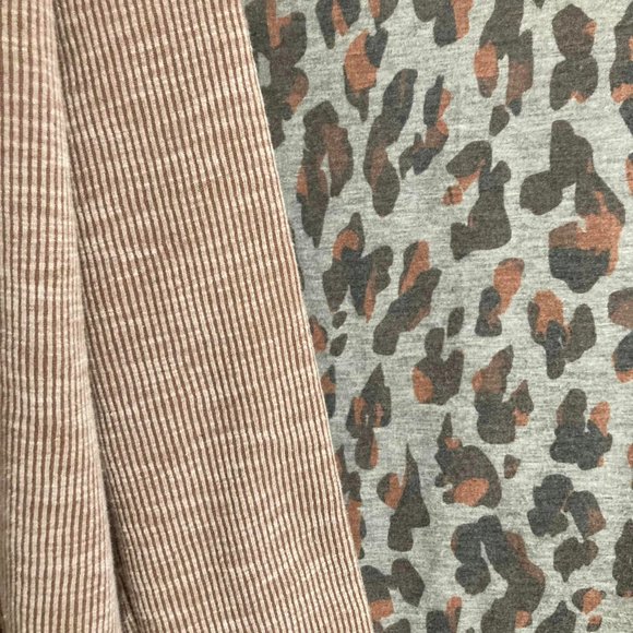 Women's Not So Mystery Box Size Small #2 - Picture 5 of 12